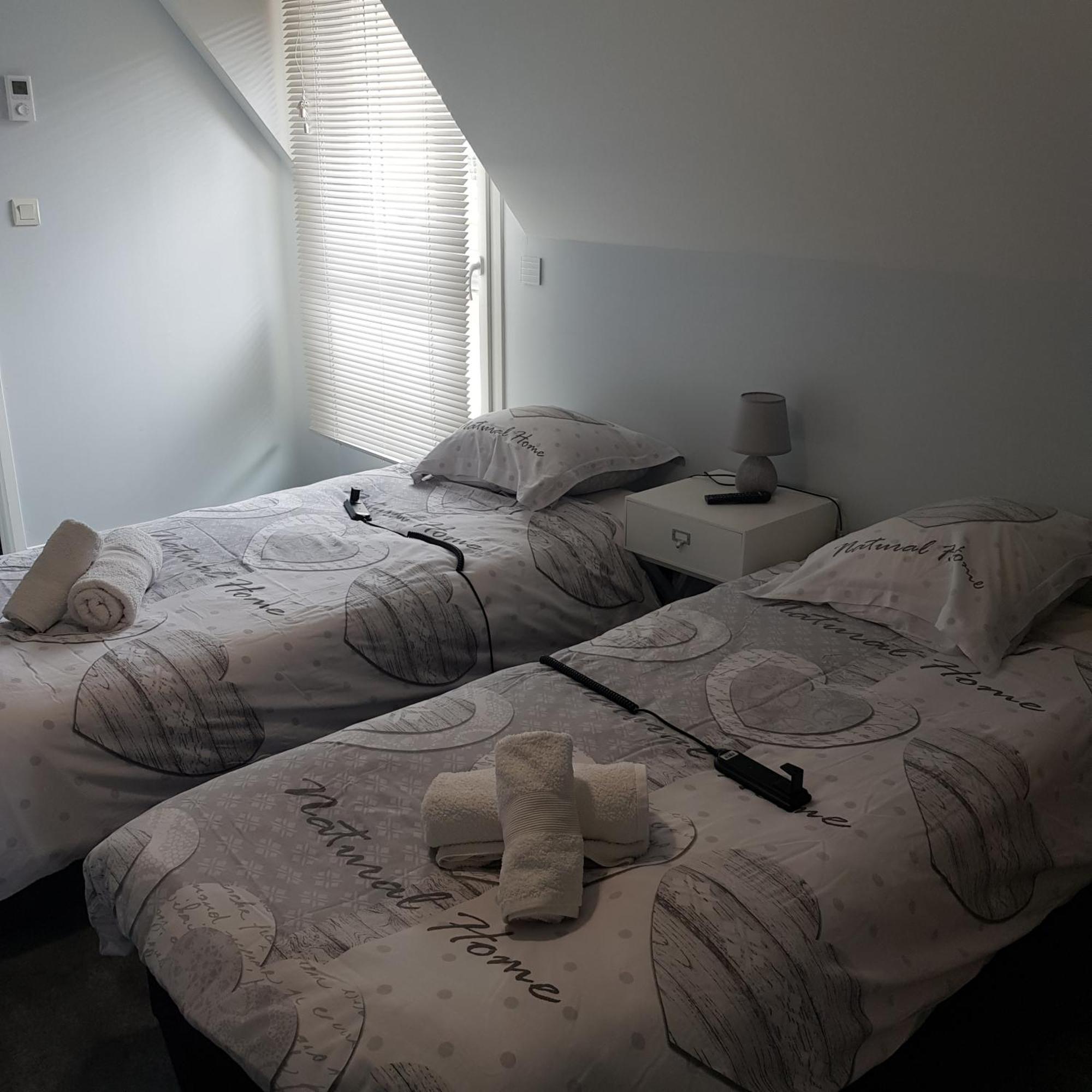 Grande Chambre Entre Caen Et La Mer Chambre Terrasse Jardin Et Piscine Mathieu Kültér fotó